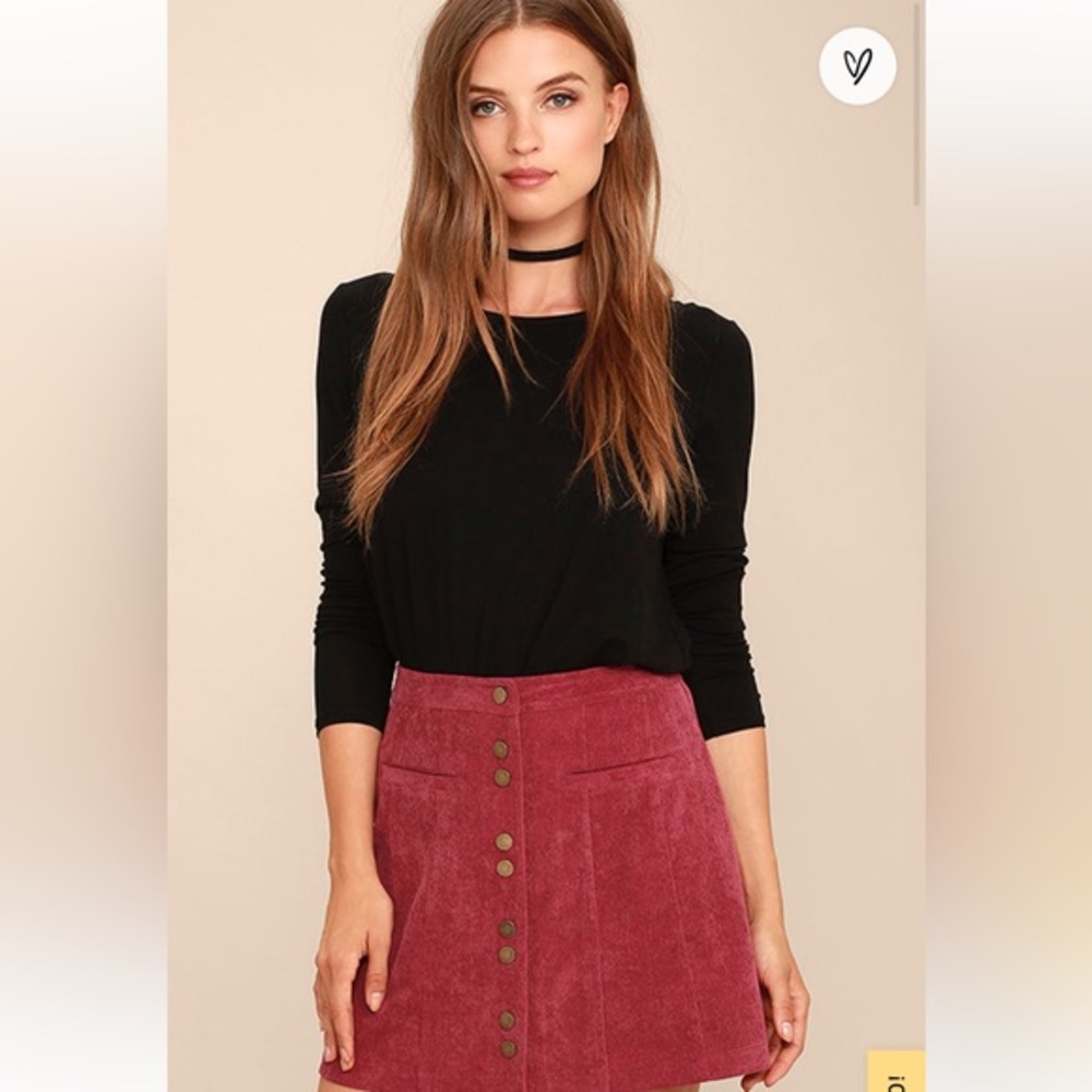 Lulus Moxie Wine Red Corduroy Skirt Size Medium With Snap fron